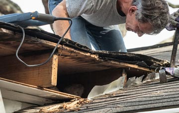 common causes of Clay Common fascia damage